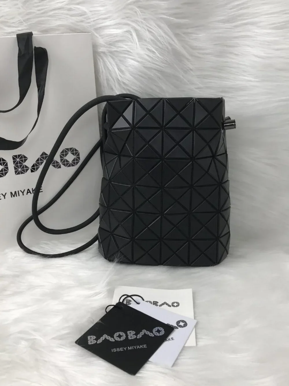 NEW BAO BAO ISSEY MIYAKE  WRING  Black shoulder bag - Picture 4 of 12